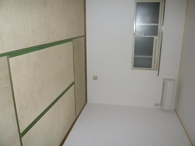 物件内観写真10　(居室)