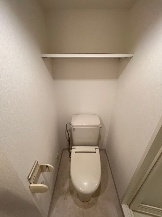 物件内観写真8　(トイレ)