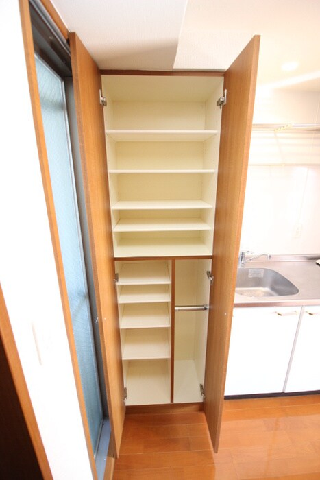 物件内観写真18　(靴箱)