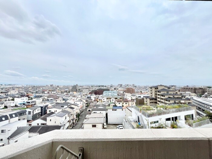 物件内観写真22　(室内からの展望)