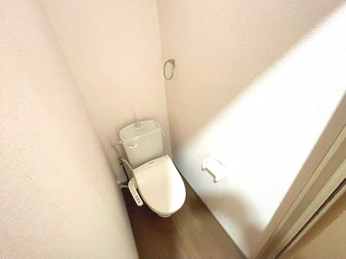 物件内観写真14　(トイレ)
