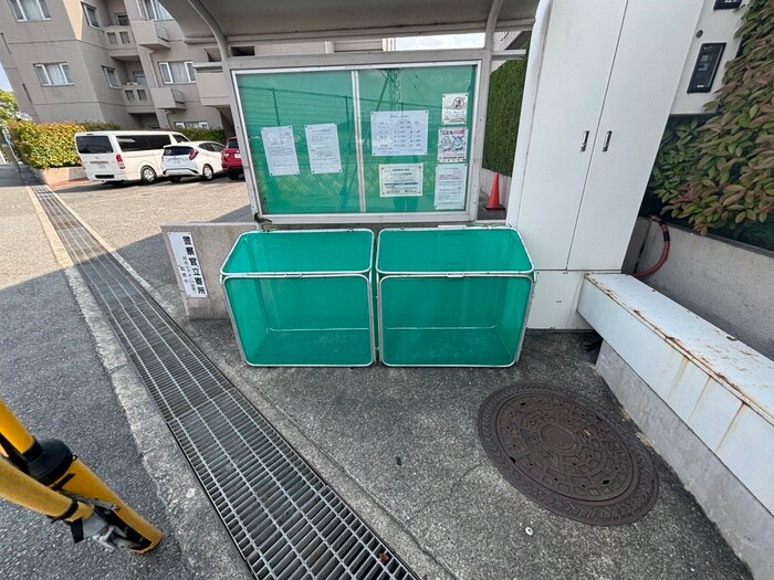 物件外観写真6　(建物設備)