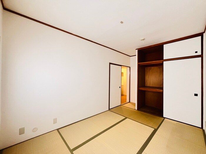 物件内観写真13　(居室)