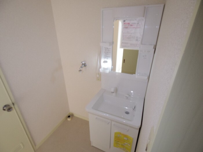 物件内観写真12　(洗面)