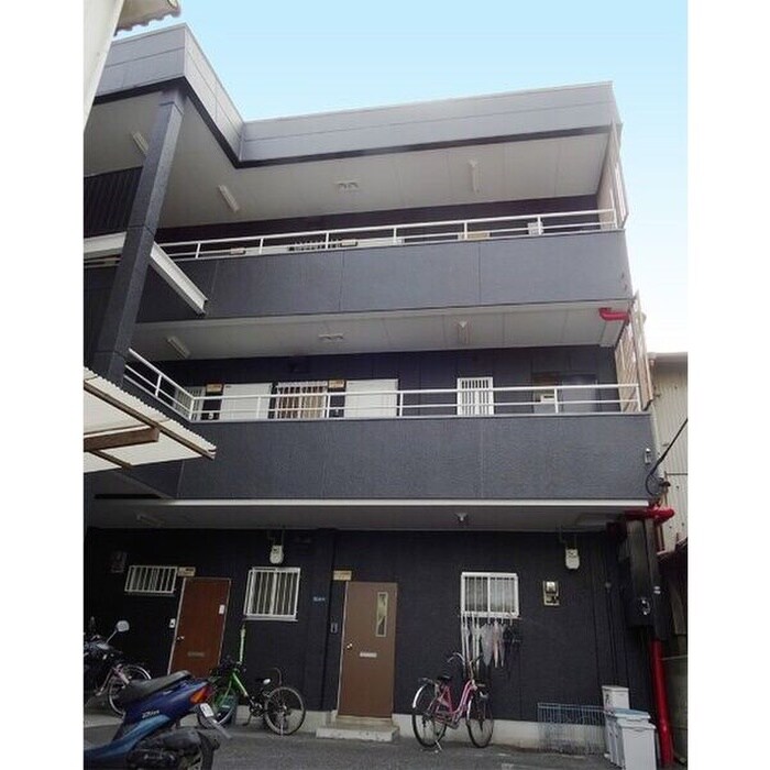 梶町マンションの物件外観写真