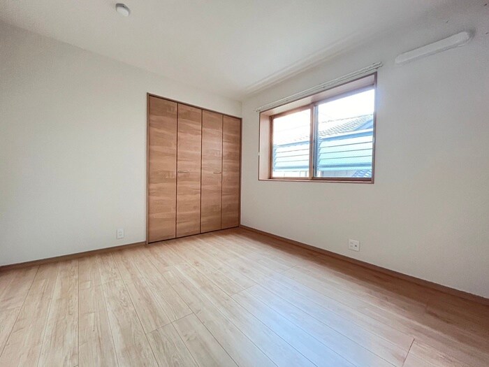 物件内観写真12　(居室)