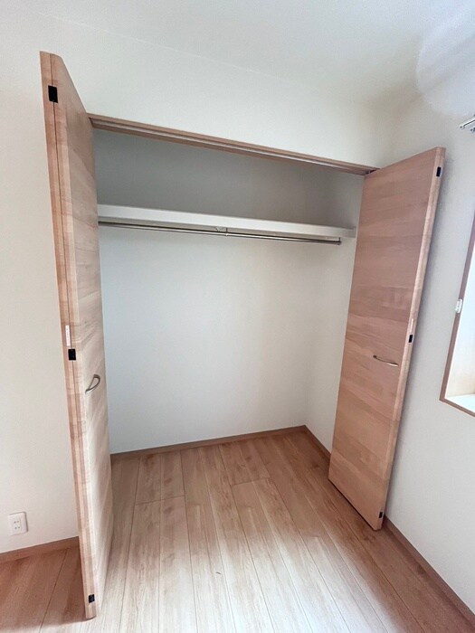 物件内観写真13　(収納)