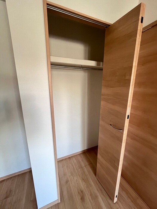 物件内観写真15　(収納)