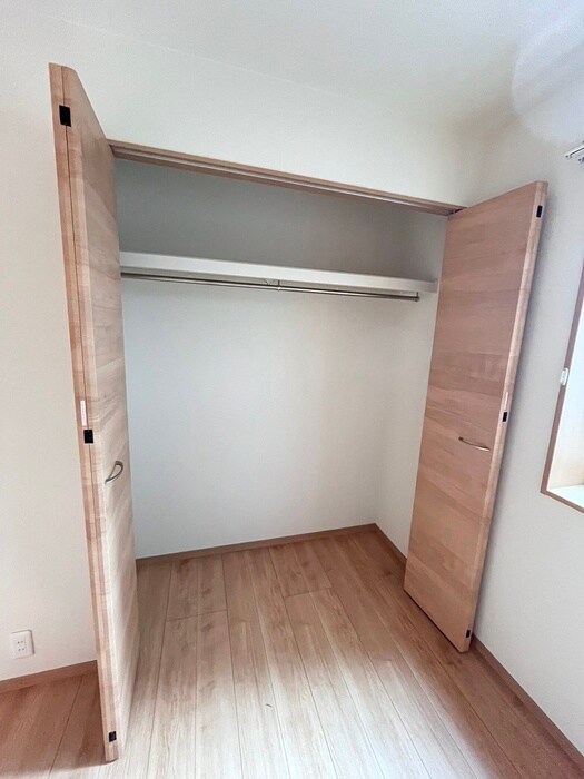 物件内観写真16　(収納)