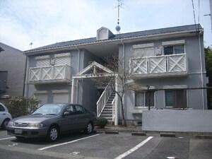 ジュネス山科外観写真