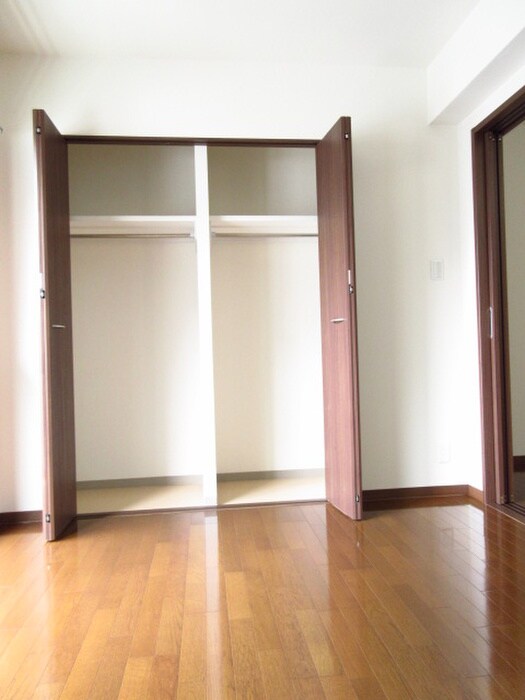 物件内観写真13　(収納)