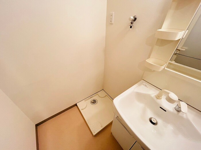 物件内観写真19　(洗濯機置場)