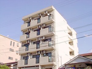 メゾン桜ノ宮外観写真