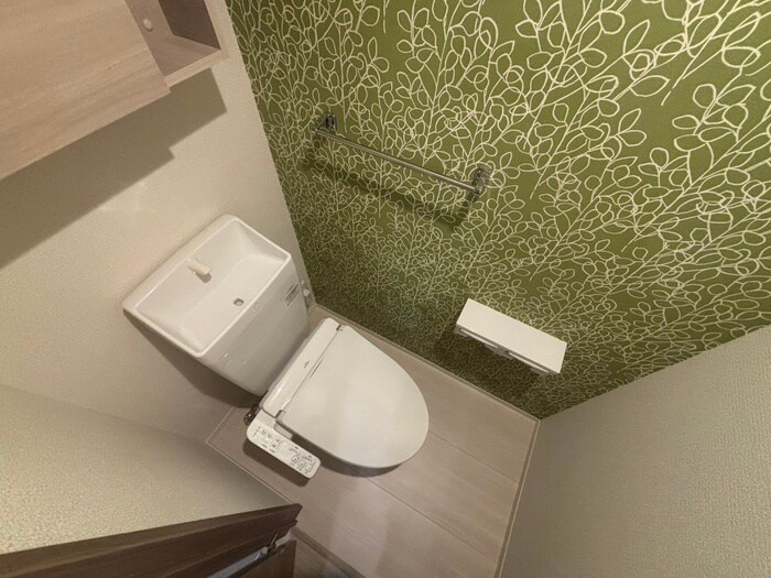 物件内観写真12　(トイレ)