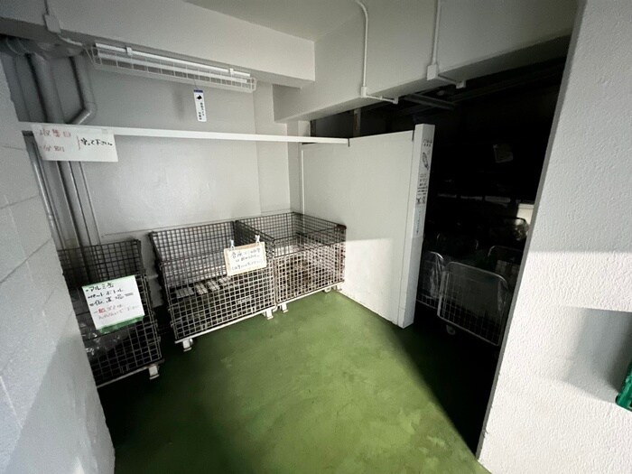 物件外観写真6　(建物設備)