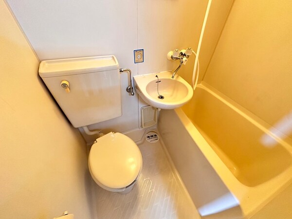 バス／シャワールーム等