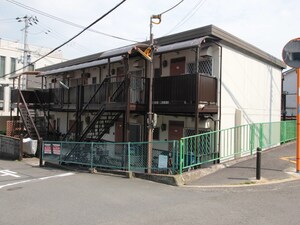 穂積ハイツ外観写真