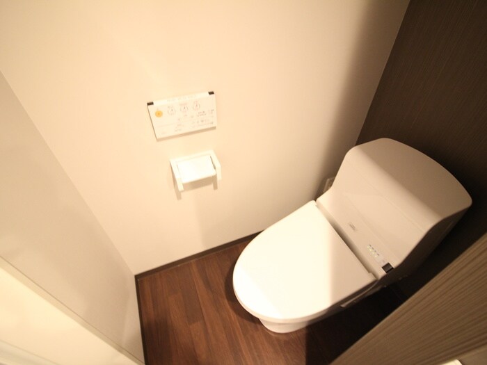 物件内観写真12　(トイレ)