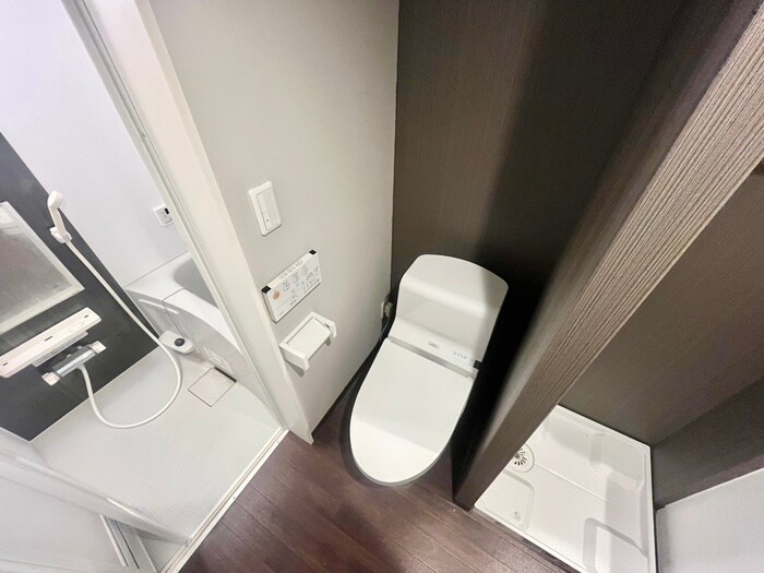 物件内観写真15　(トイレ)