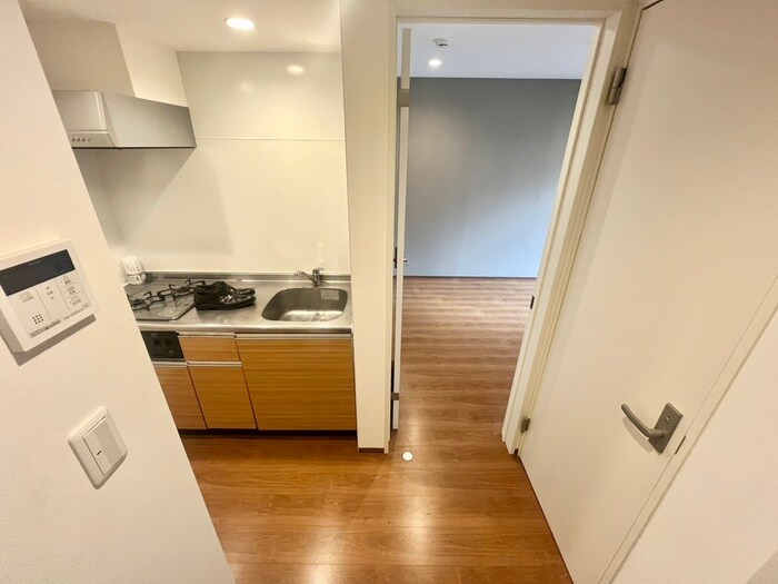 物件内観写真18　(廊下)