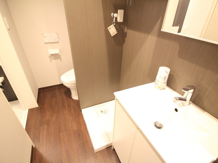 物件内観写真20　(洗濯機置場)