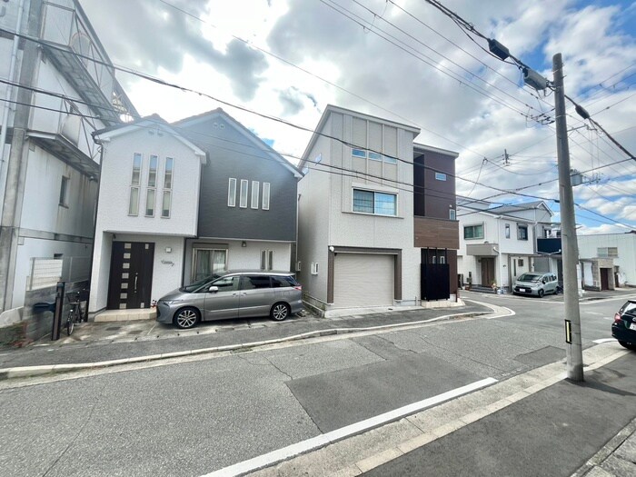 物件内観写真22　(室内からの展望)