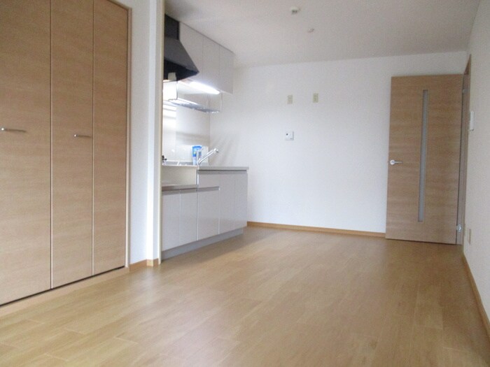 物件内観写真5　(居室)