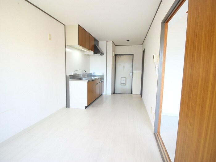 物件内観写真19　(居室)