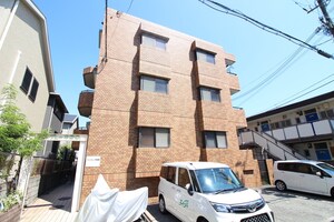 ベルビュ－中桜塚外観写真