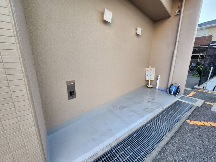 物件外観写真6　(建物設備)