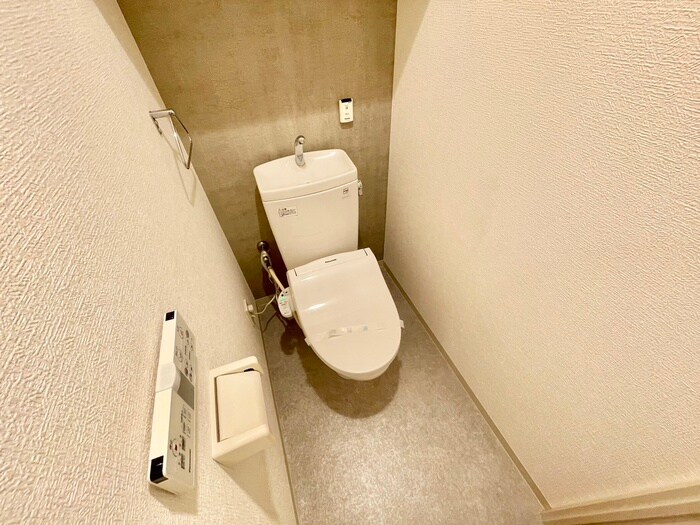 物件内観写真10　(トイレ)