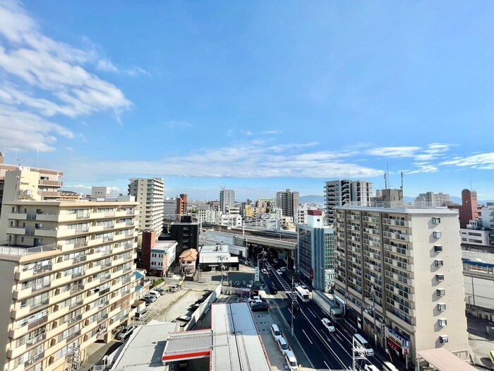 物件内観写真18　(室内からの展望)