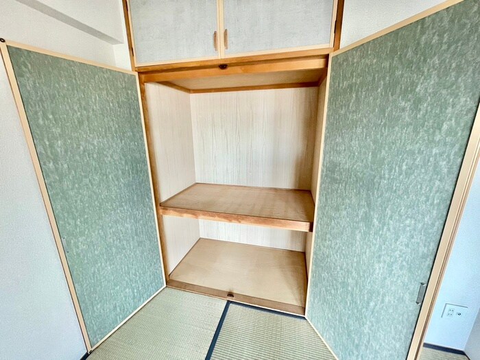 物件内観写真21　(収納)