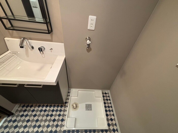 物件内観写真17　(洗濯機置場)