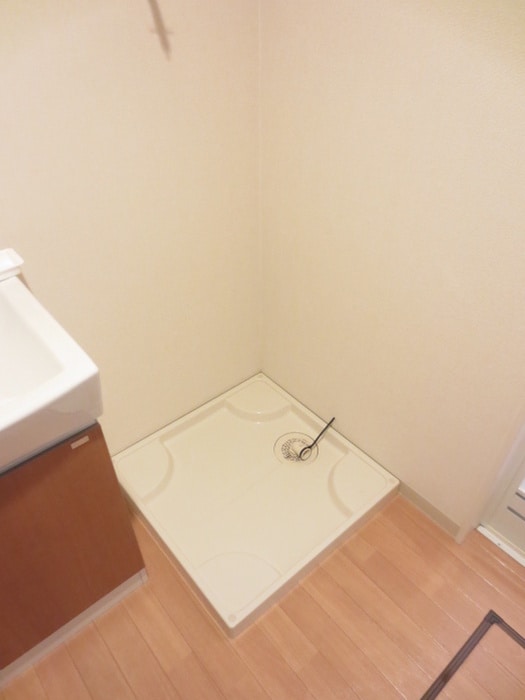 物件内観写真20　(洗濯機置場)