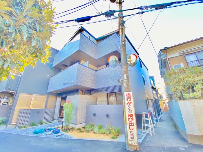 物件外観写真1　(外観写真)