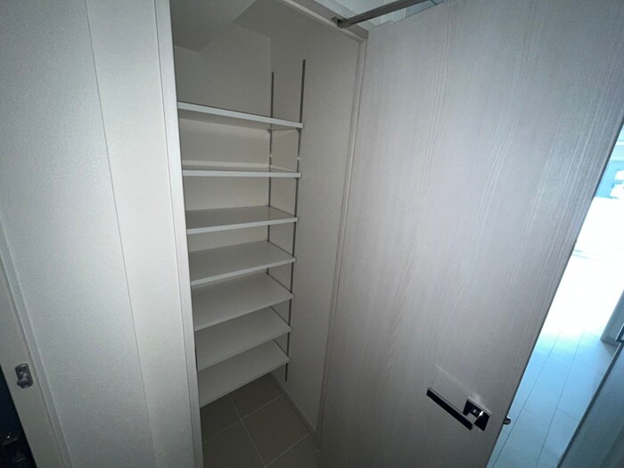 物件内観写真15　(靴箱)