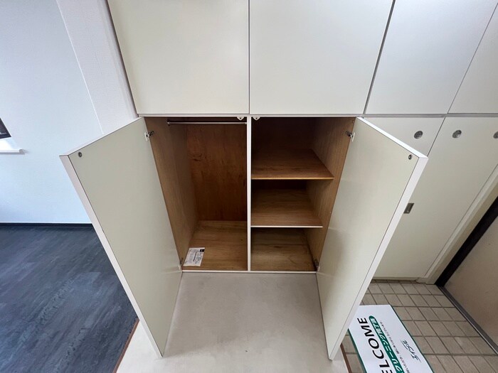 物件内観写真13　(収納)