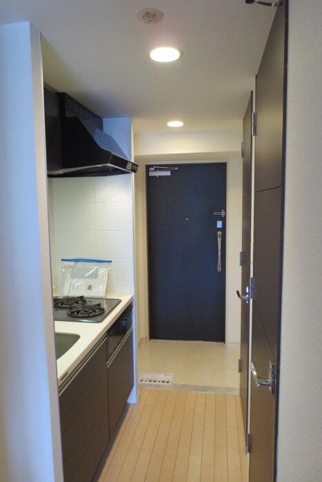 物件内観写真17　(廊下)