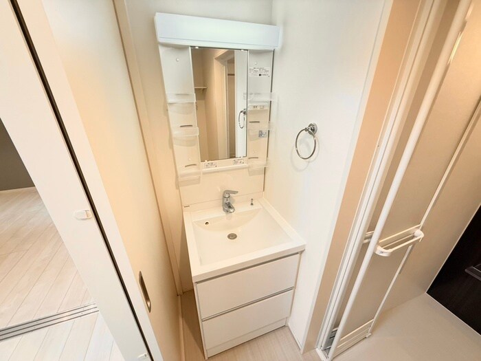 物件内観写真10　(洗面)