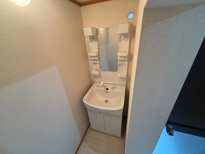 物件内観写真13　(洗面)