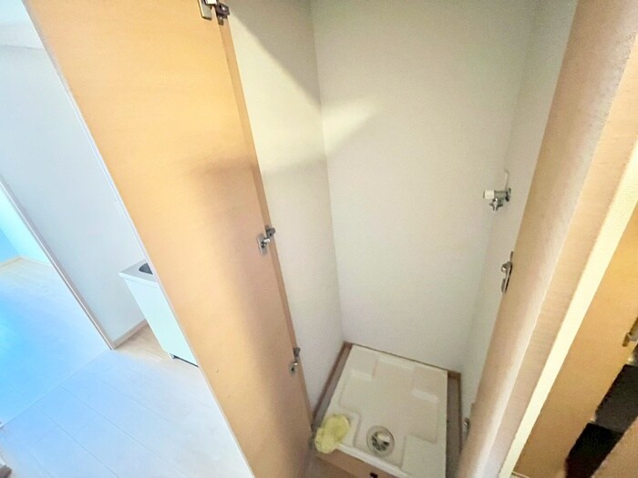 物件内観写真20　(洗濯機置場)