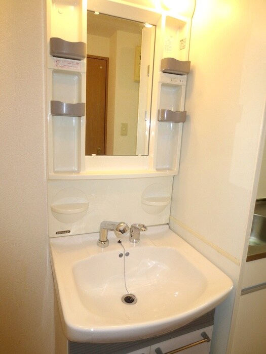 物件内観写真11　(洗面)