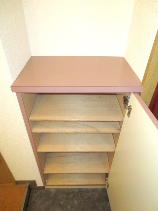 物件内観写真15　(靴箱)