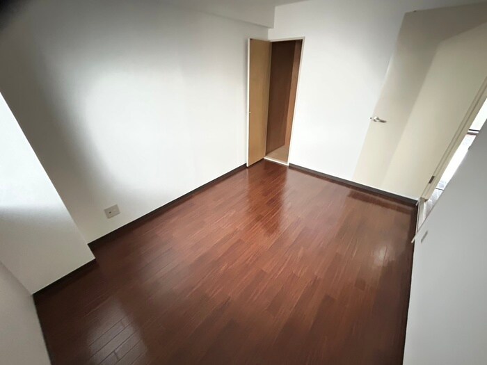 物件内観写真12　(居室)