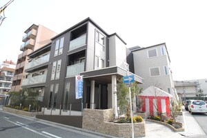 ルリエ江坂外観写真