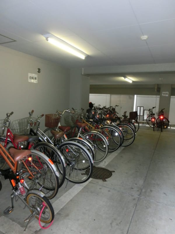 駐輪場