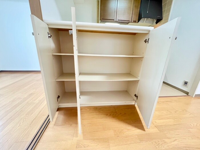 物件内観写真14　(収納)