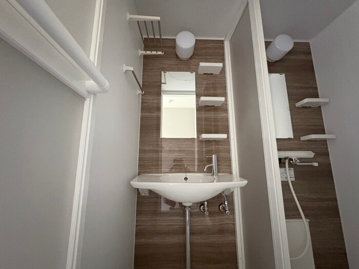 物件内観写真13　(洗面)