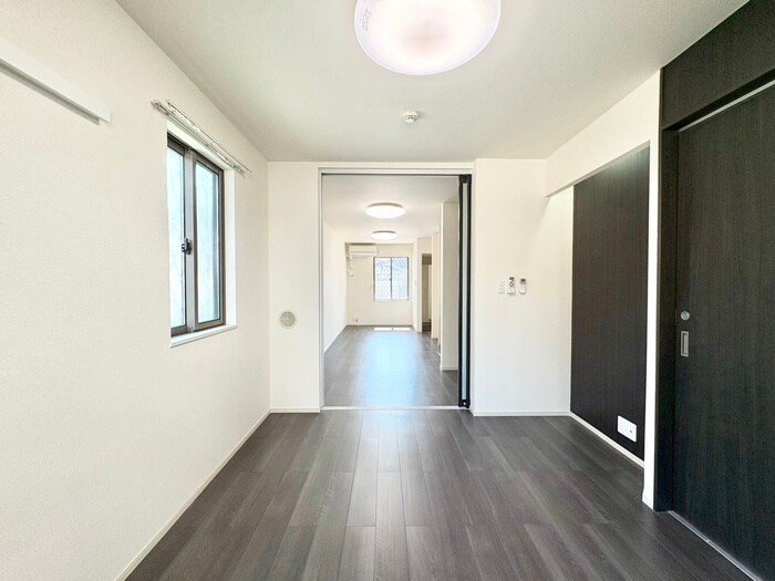 物件内観写真11　(居室)